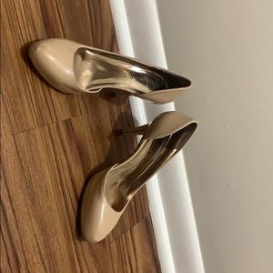 Tan, size 9 gently used high heels!